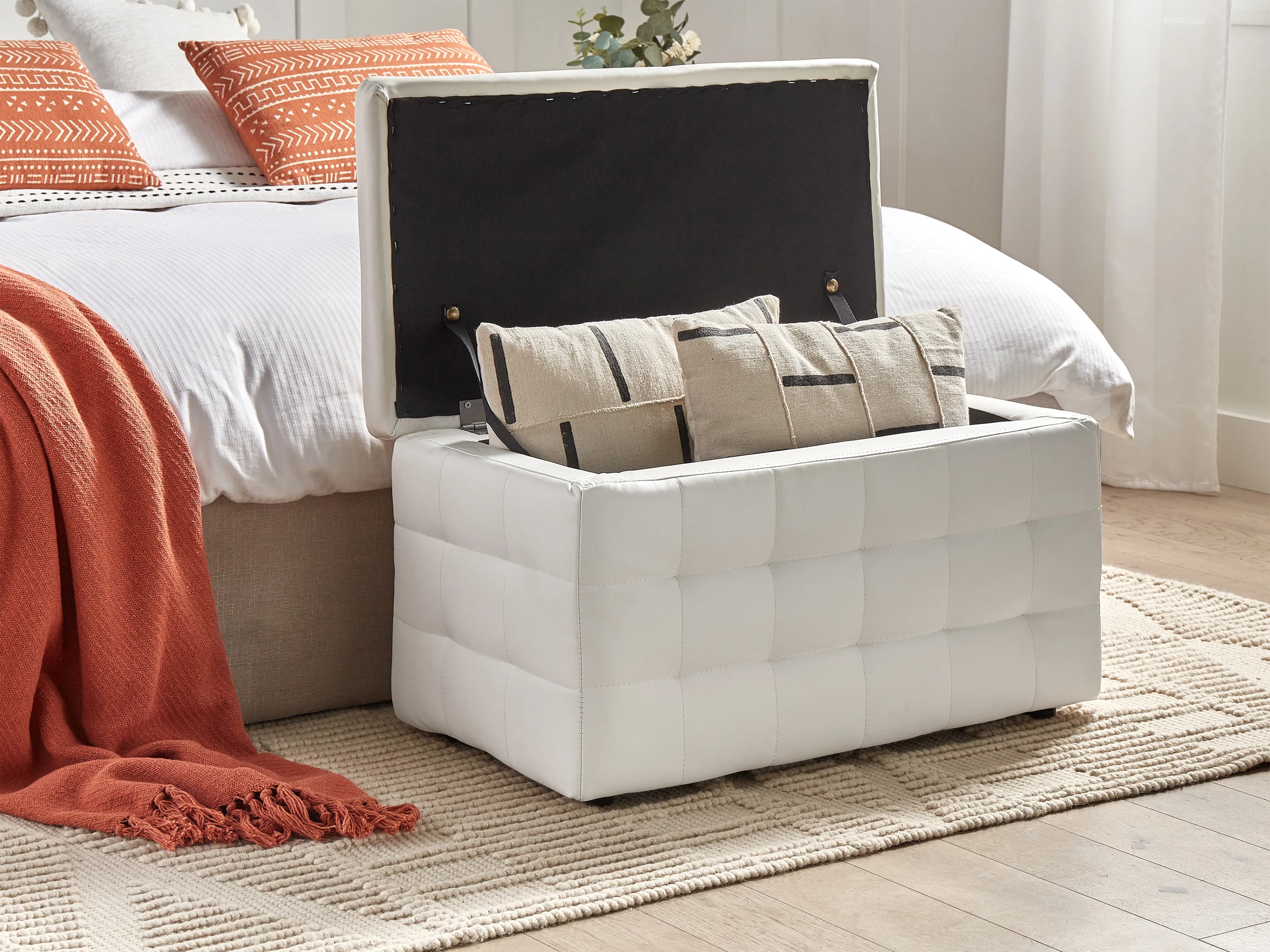  Storage Ottoman MICHIGAN Faux Leather White