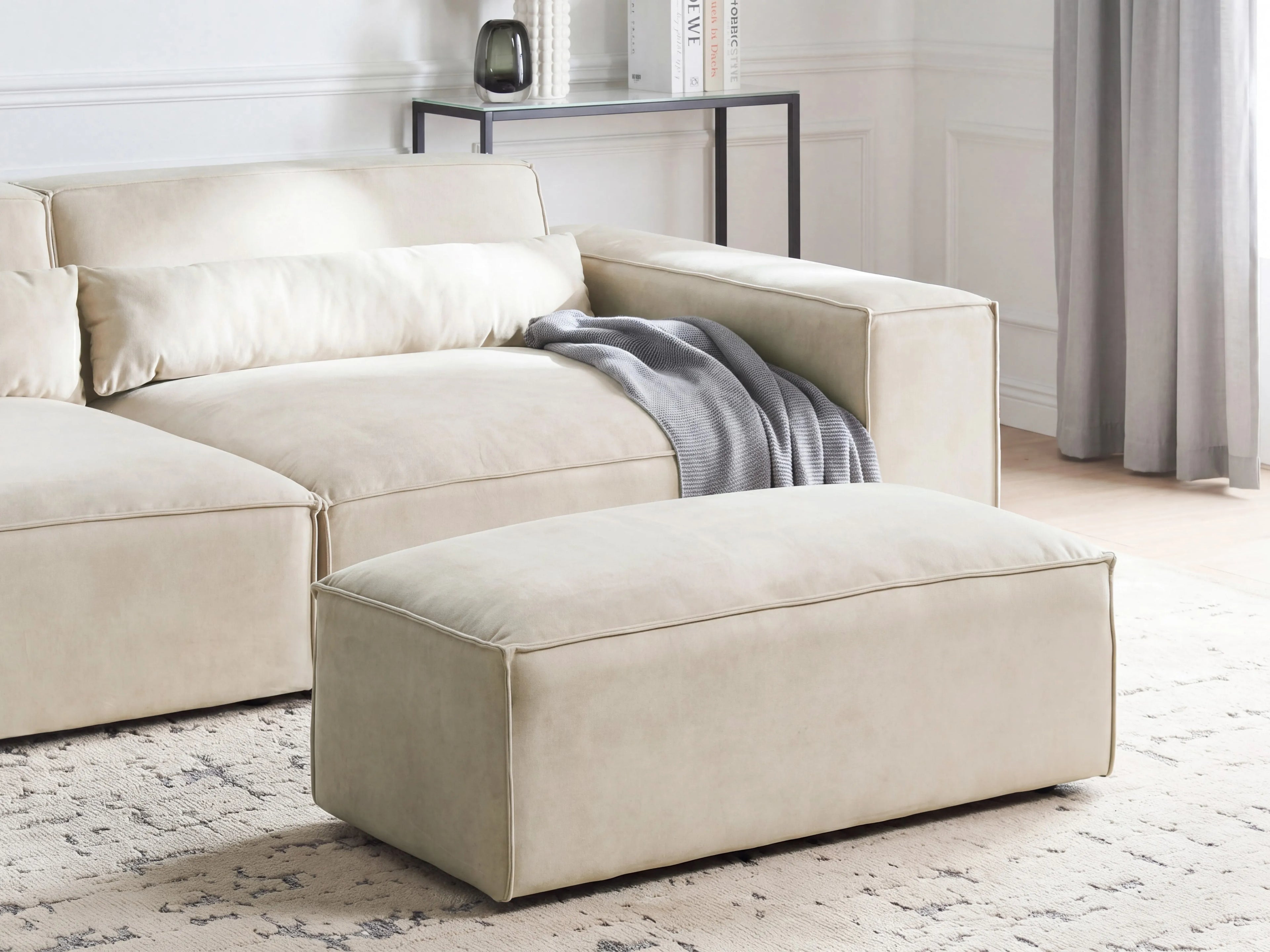 Ottoman HELLNAR Velvet Light Beige