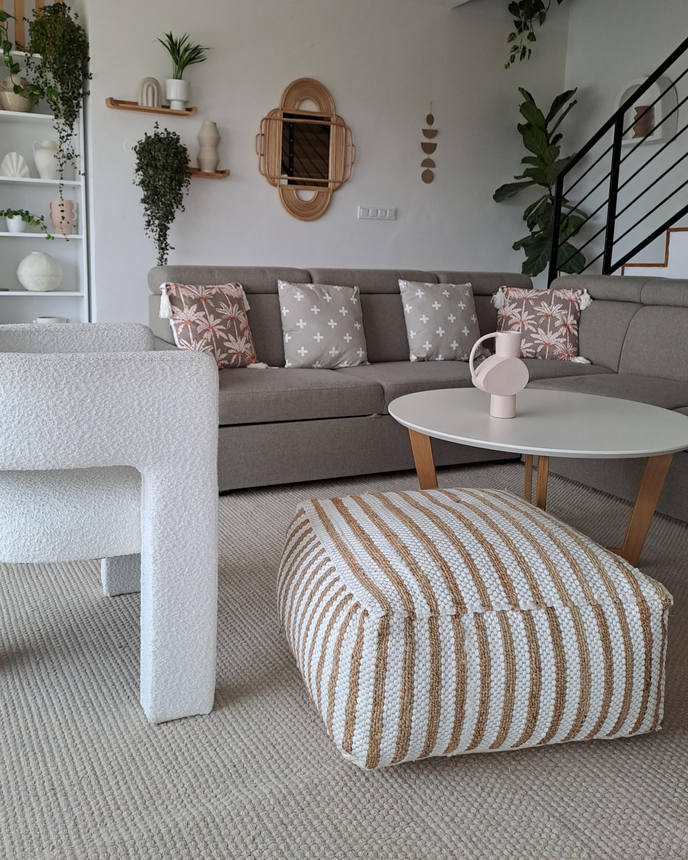  Pouffe ALMATTI Fabric Beige