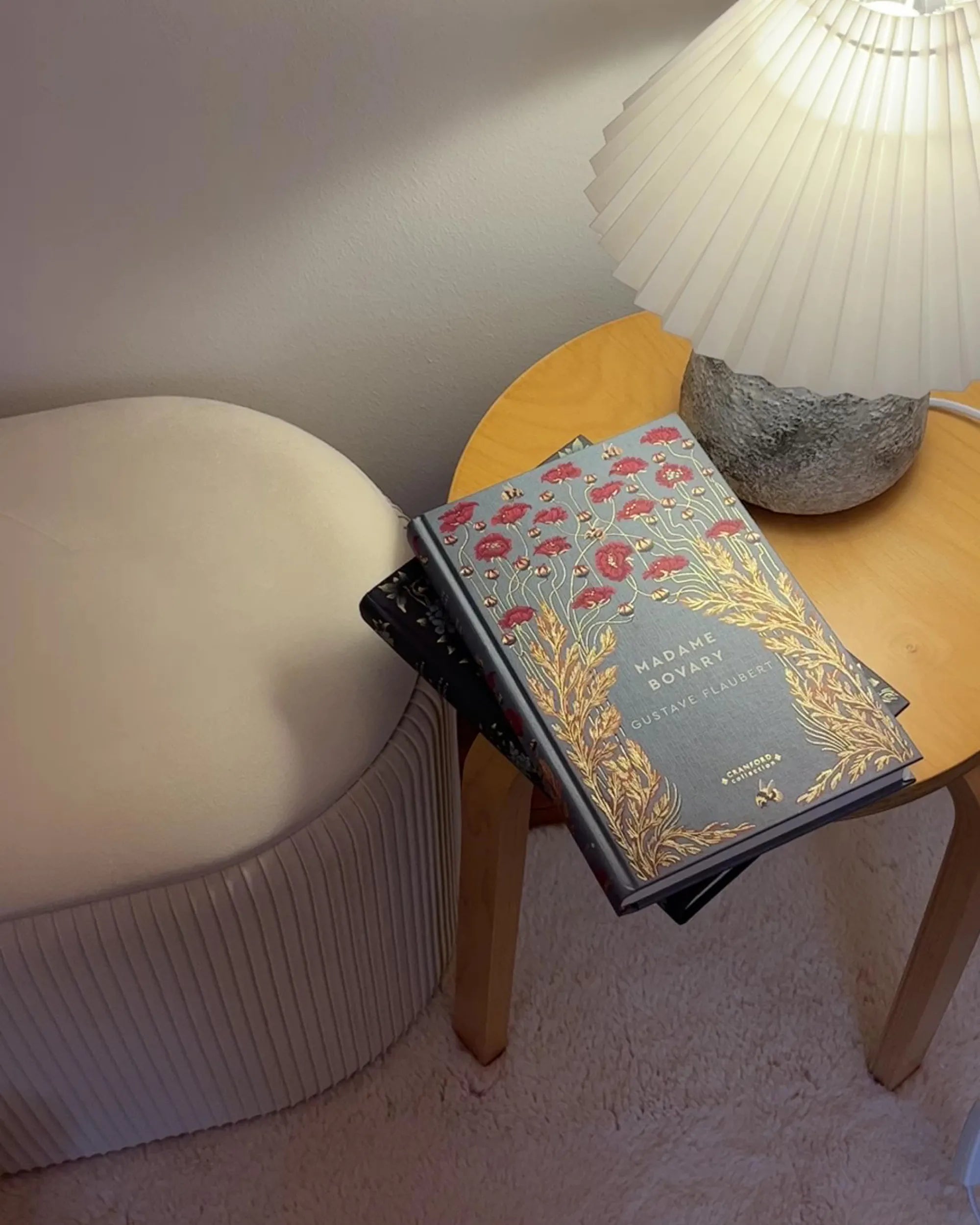  Storage Pouffe RICHLAND Velvet Light Beige
