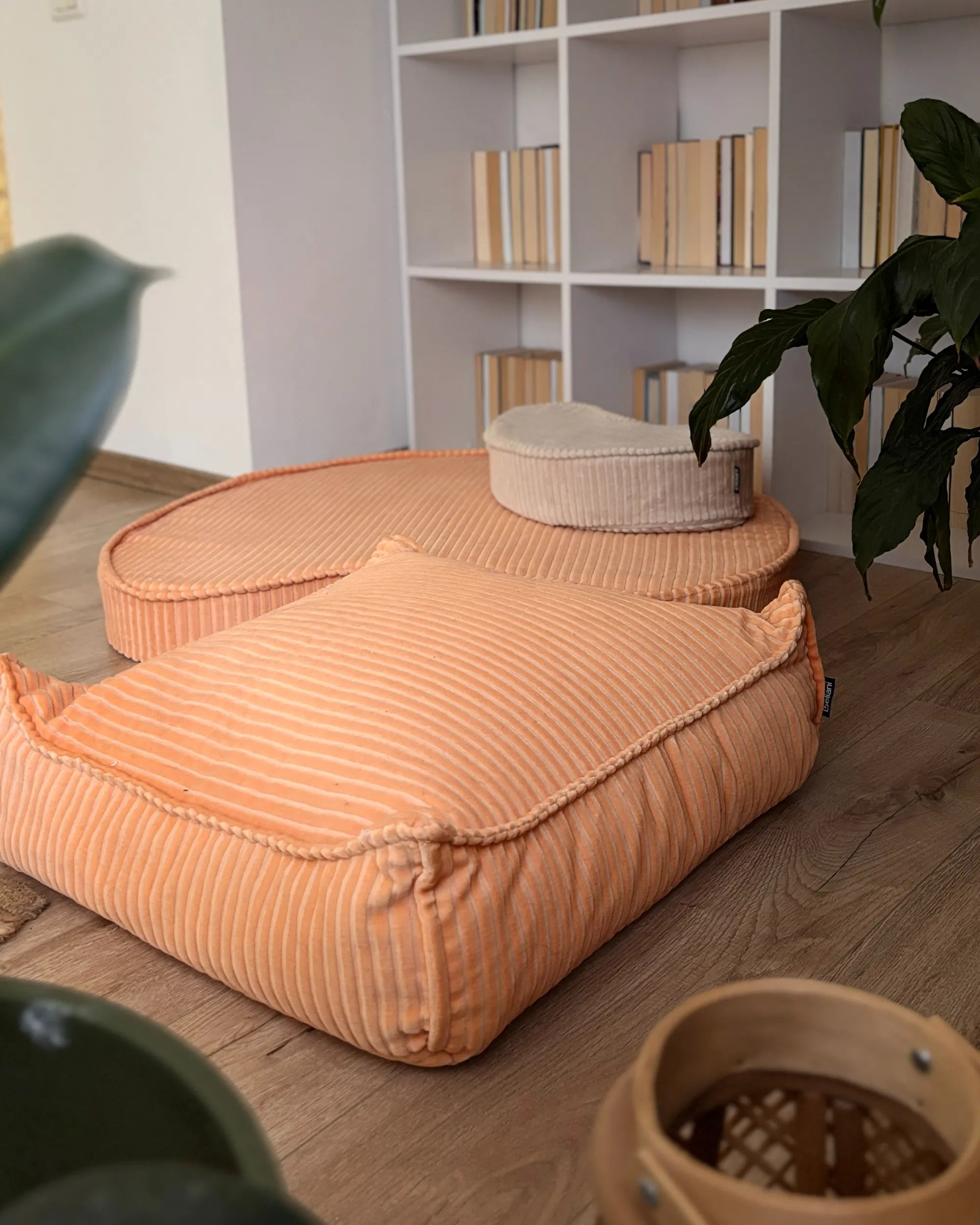  Pouffe NILI Velvet Peach Pink