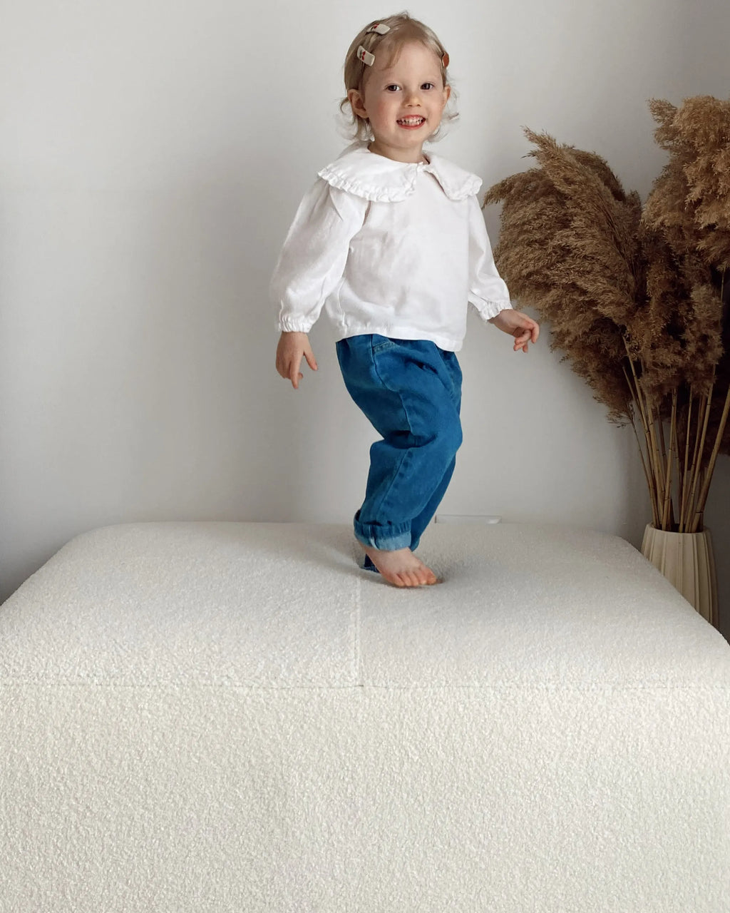  Ottoman OSLO Boucle White
