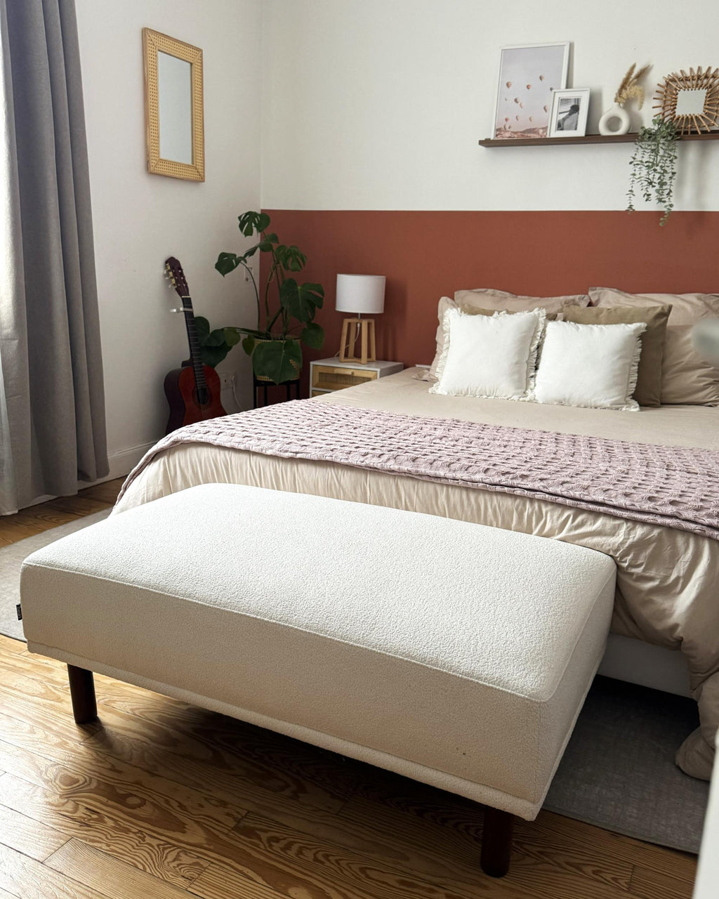  Ottoman HOLT Boucle White